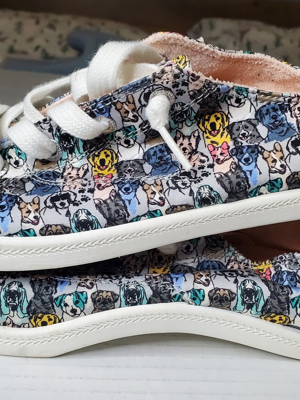 BOBS by Skechers Multicolor Dog Print Canvas Sneakers Womans 10 - Picture 5 of 8